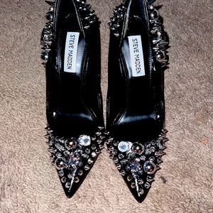 Steve Madden Black Heels!